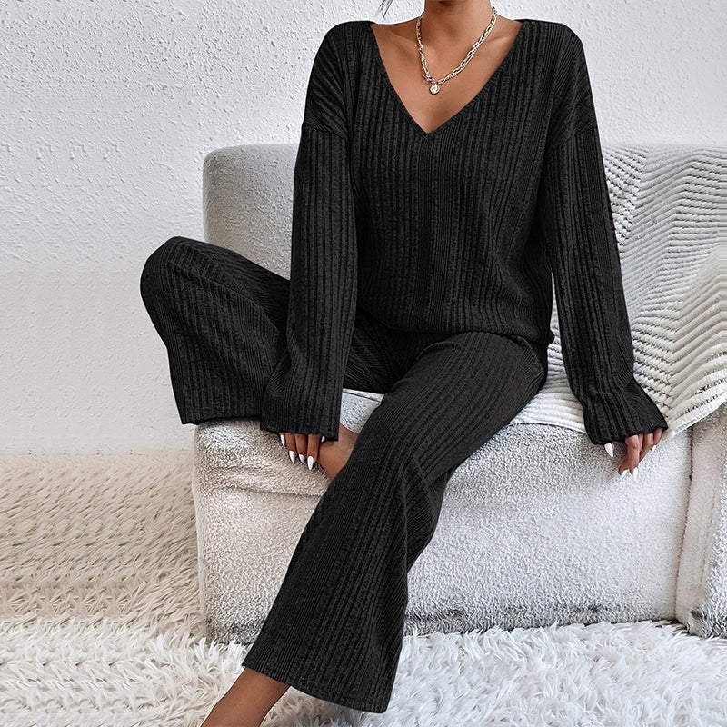 V-Neck Ladies' Home Wear Pajamas Set