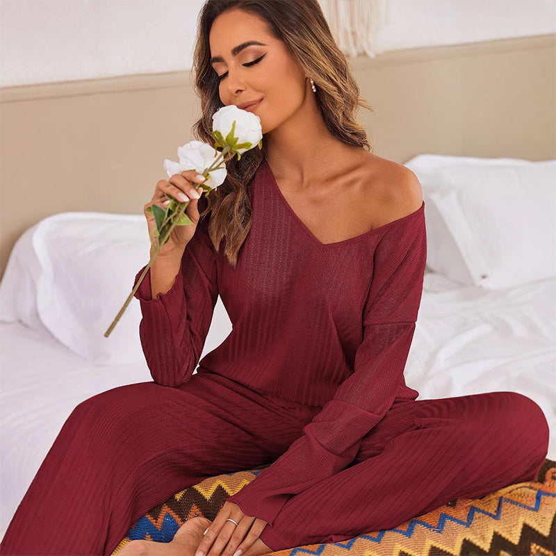 V-Neck Ladies' Home Wear Pajamas Set