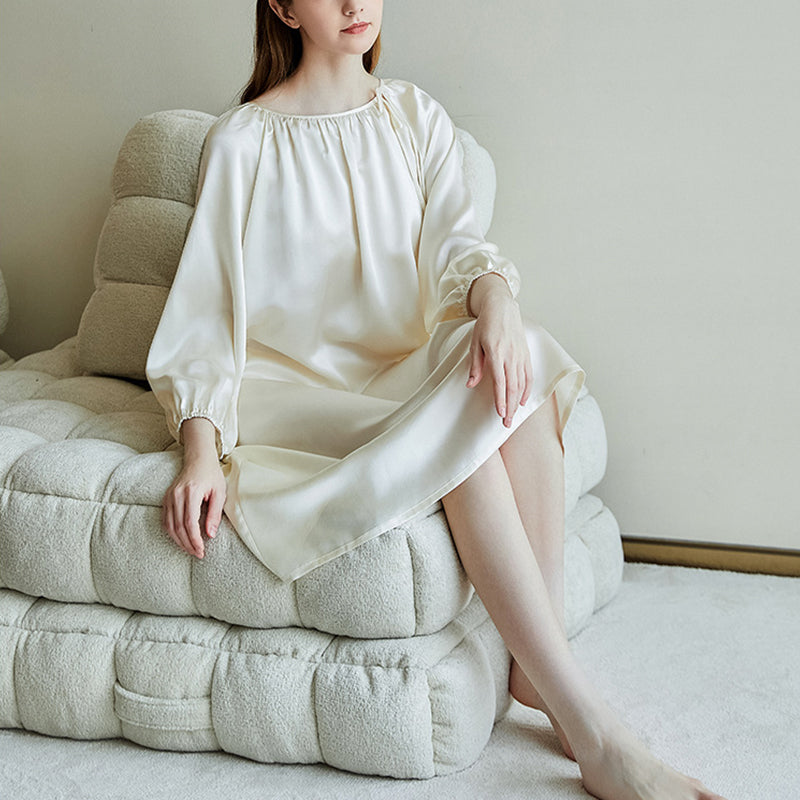 Simple Long-Sleeved Silk Nightdress