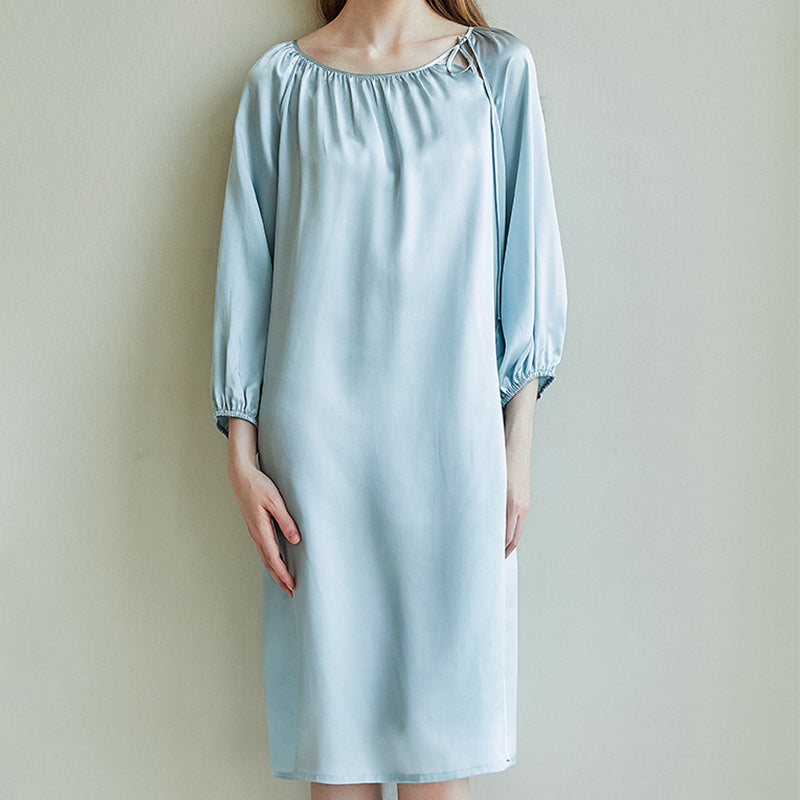 Simple Long-Sleeved Silk Nightdress